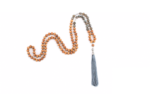Mala 108 ( labradorīts, kristāls, koks)