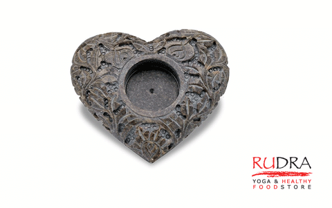 Akmens svečturis, smaržkociņa turētājs Sirds